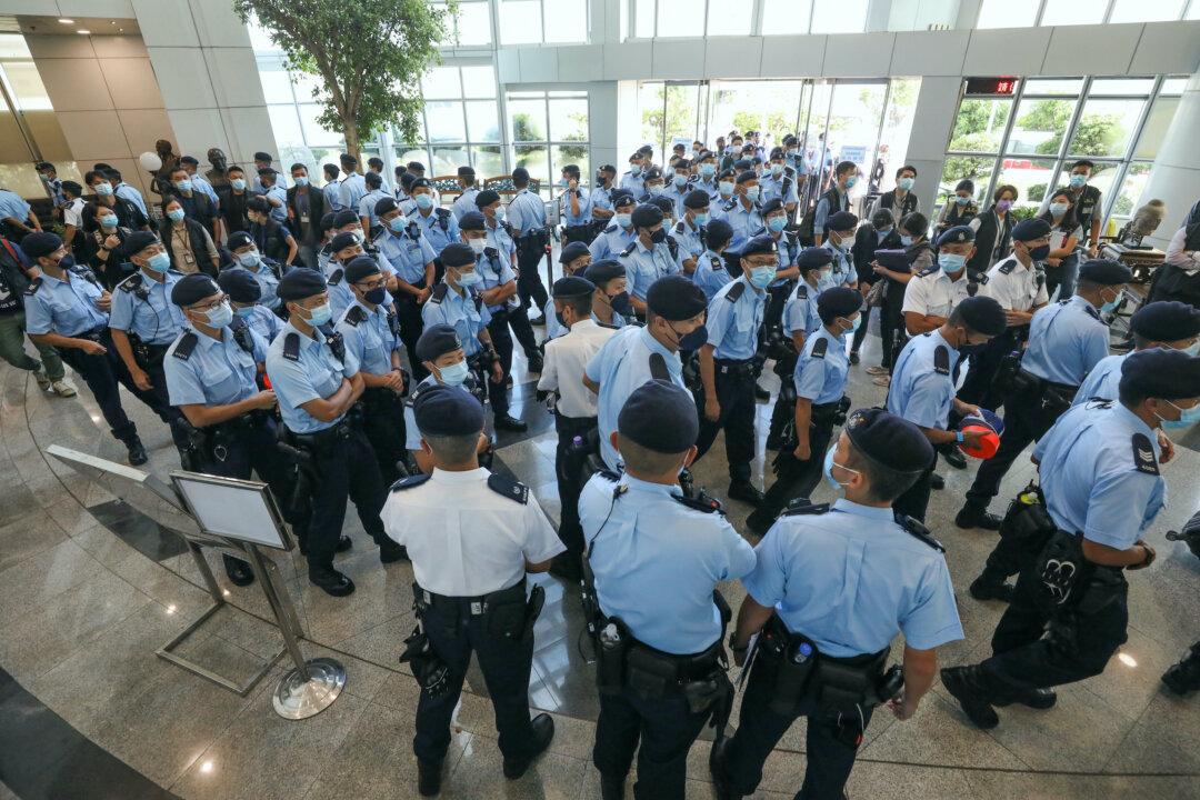 US Condemns Hong Kong Government for ‘Politically Motivated’ Arrests of Apple Daily Executives