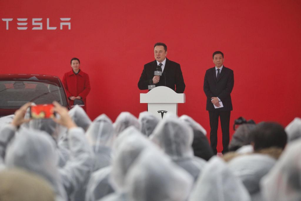 Veteran Media Figure Reveals How the Chinese Media ‘Set the Tempo’ to Destroy Tesla