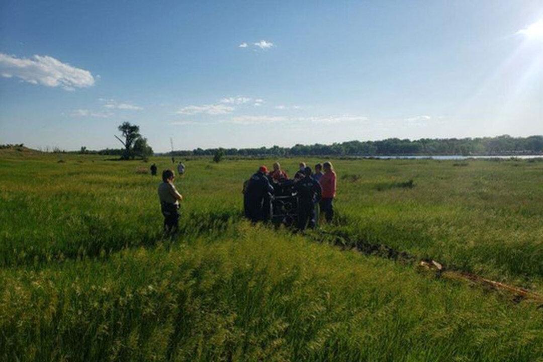 Hot Air Balloon Crash Near Denver Leaves Multiple Injured, Officials Say