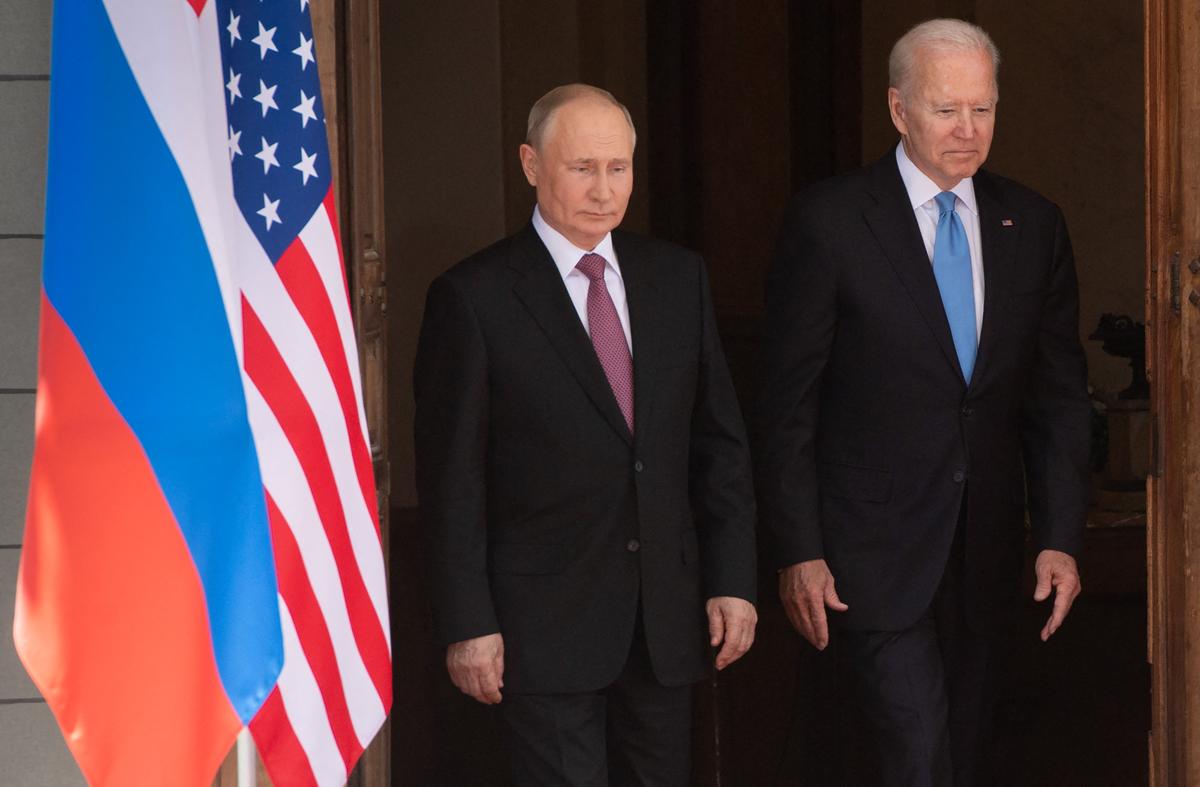 Russia Responds to Biden Sanctions, Claims US Citizens Will Feel ‘Consequences’