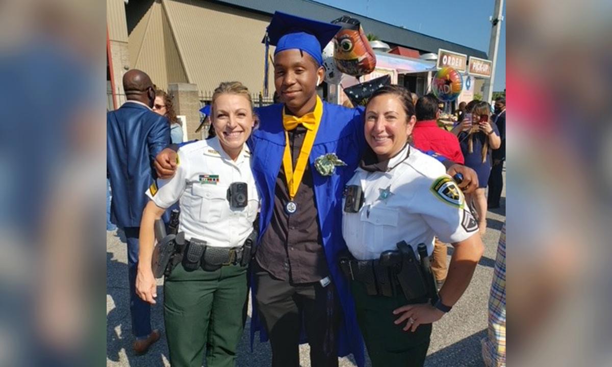 Deputy Comforts Teen Who Rear-Ended Her Cruiser and Attends His Graduation the Next Day