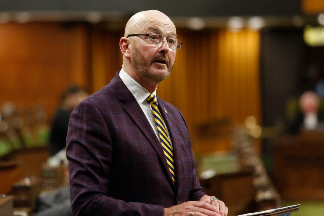 Lockdowns Harm Canadians’ Mental Health, Says Outgoing MP David Sweet