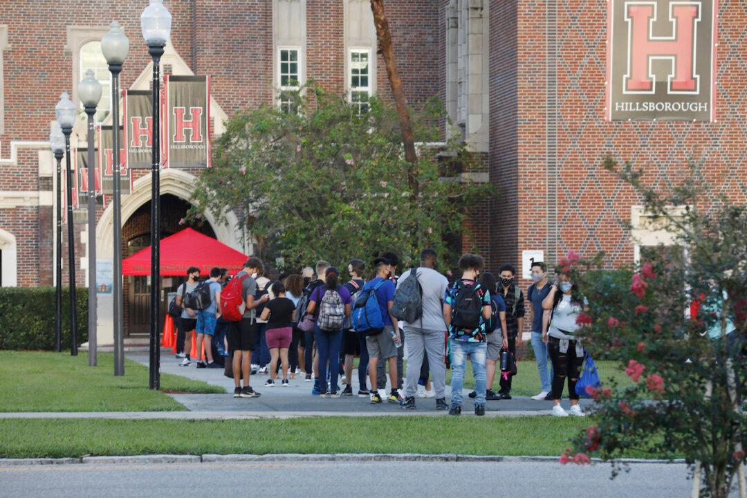 Arizona House Passes Bill Requiring Schools Share Stories From People Who Fled Communism