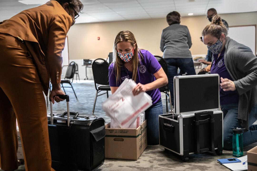 Michigan Citizens’ Initiative to Outlaw Private Funding of Elections, Require Voter ID Gains Momentum