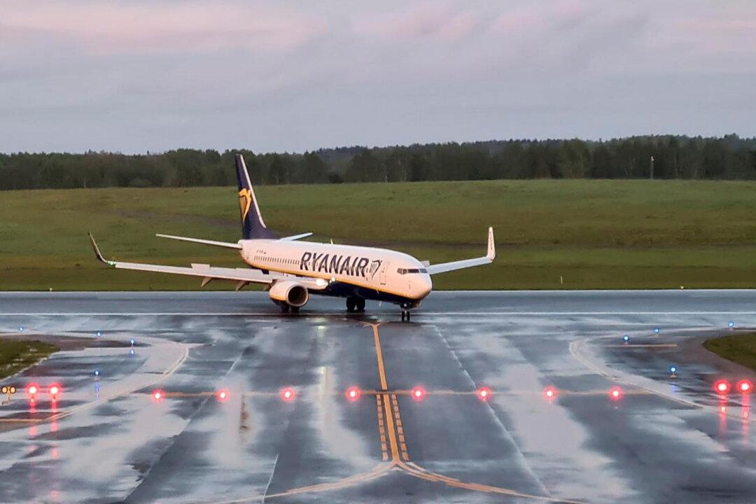 EU Imposes First Broad Economic Sanctions on Belarus Over Ryanair Incident