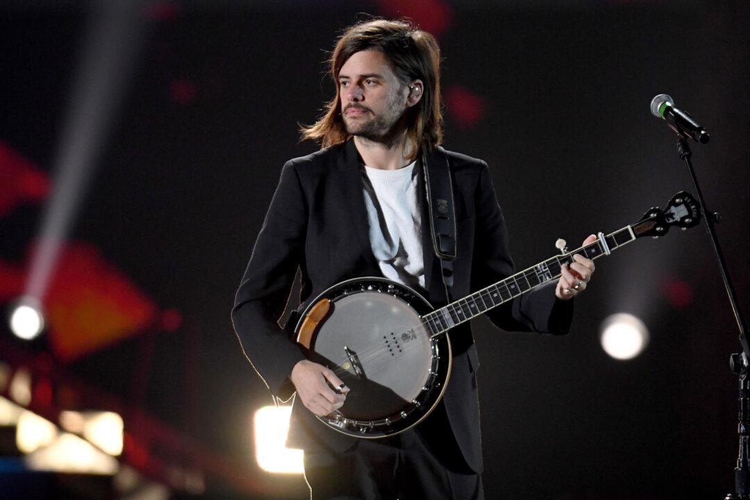 Mumford & Sons Banjoist Quits Band After ‘Cancelled’ Over Tweet to Andy Ngo