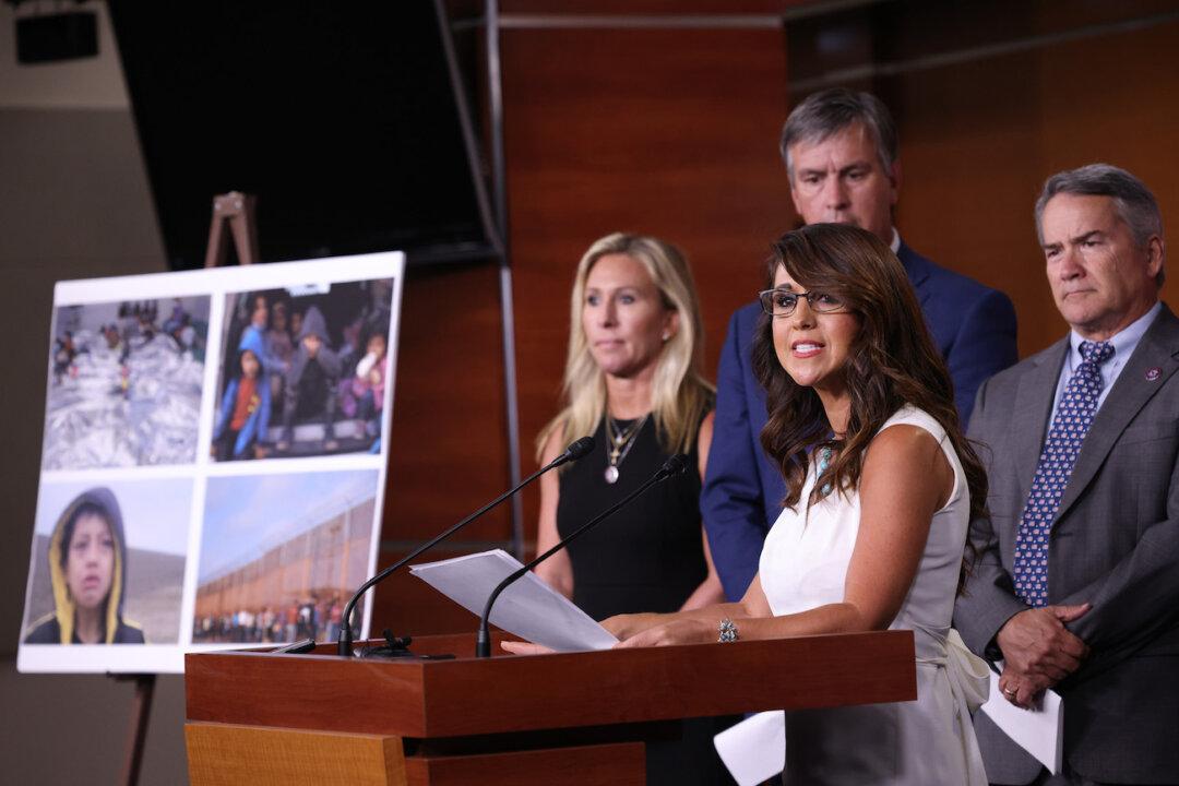 23 Republicans Move to Censure Biden for ‘Dereliction of Duty’ at Border