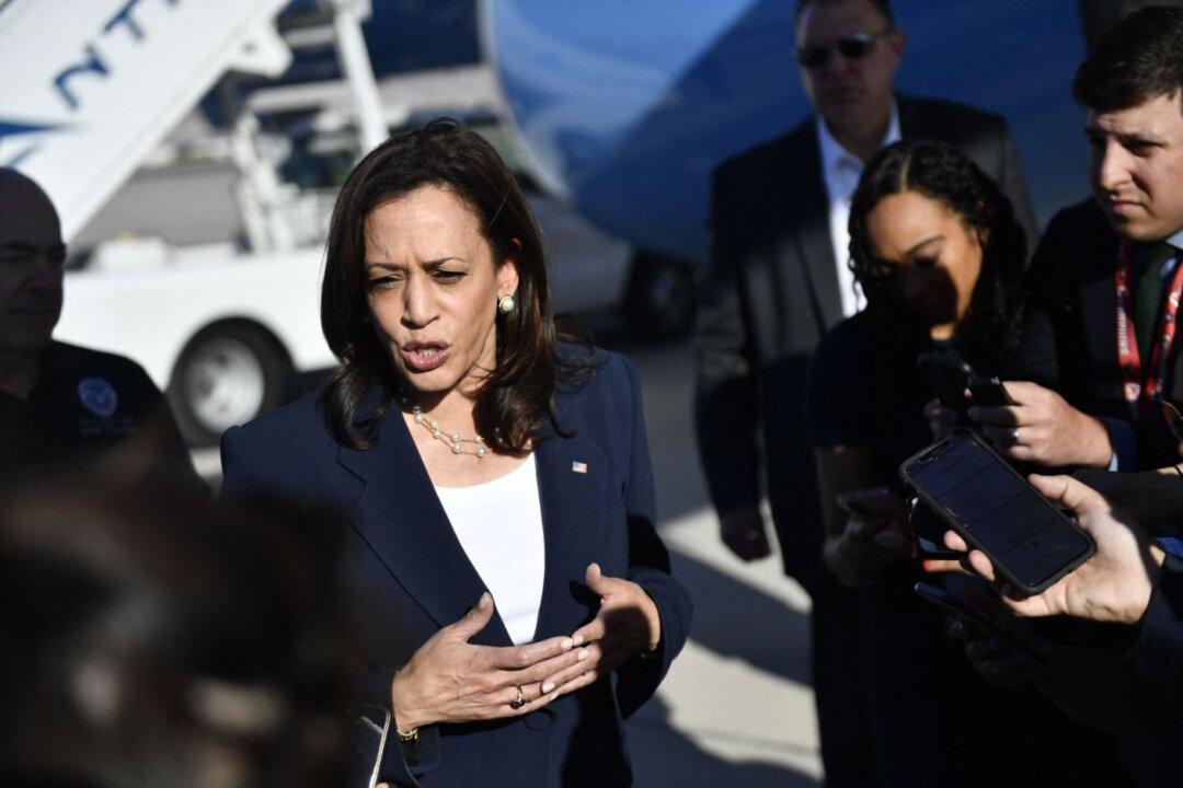 Vice President Harris Arrives at El Paso Border Patrol Station Amid Bipartisan Pressure