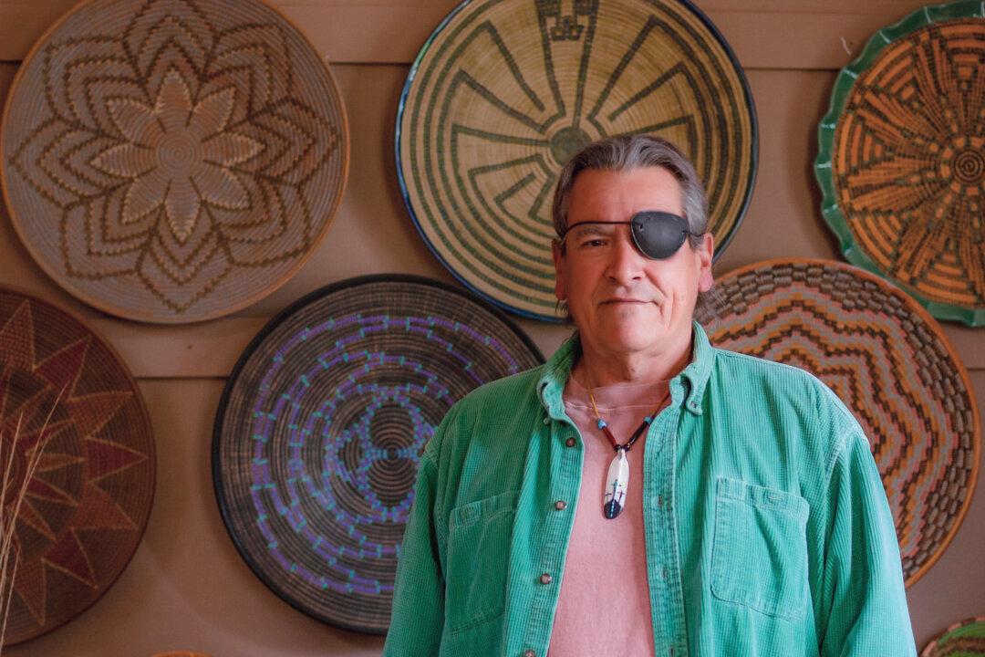 Ex-drug Addict Becomes an International Artist—After Messages From 3 Angels