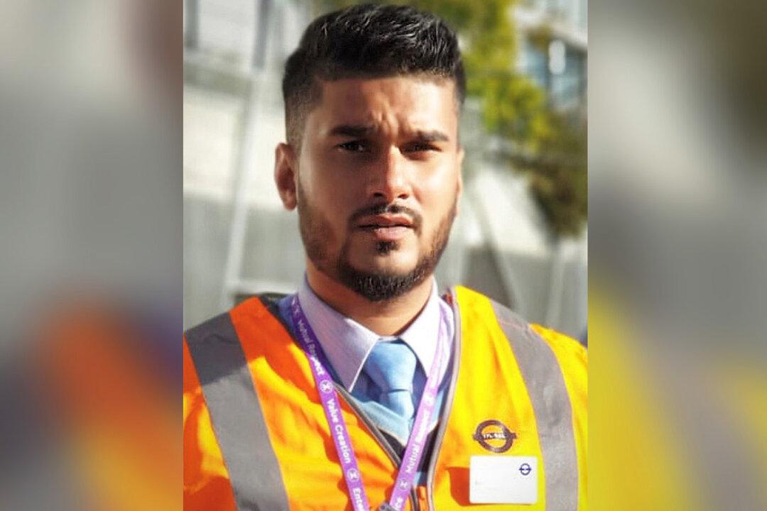 Rail Worker Saved 29 People From Committing Suicide in 6 Years by Talking and Listening