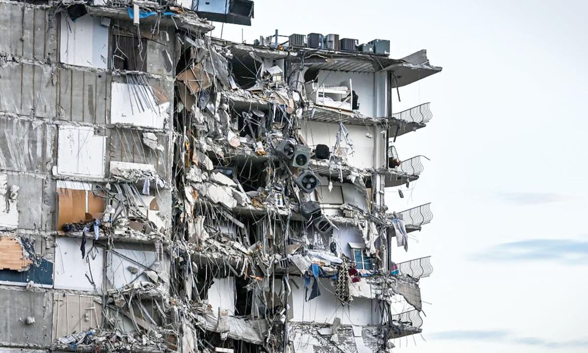 Mom With Broken Pelvis Rescues Daughter During Surfside Condo Collapse After Falling 4 Stories