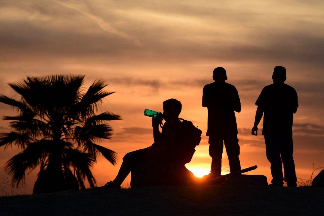 Cooling Centers Open in Pacific Northwest Ahead of ‘Life-Threatening Heat’