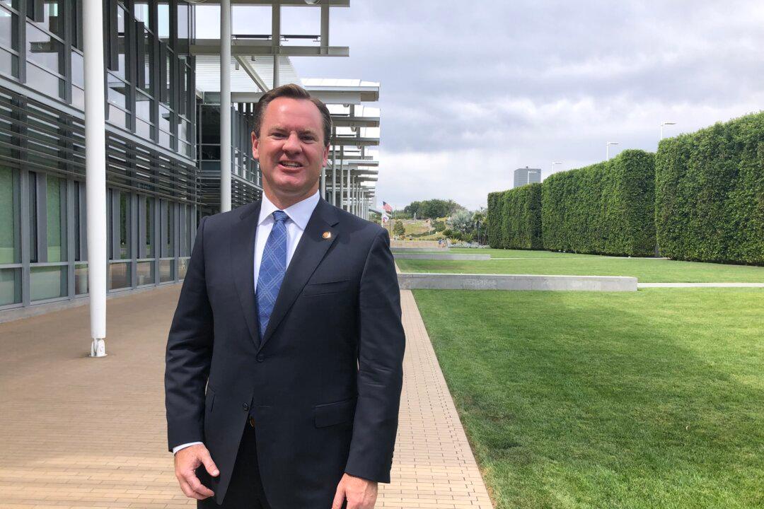 Meet the Politician: Newport Beach Councilmember Talks Leadership