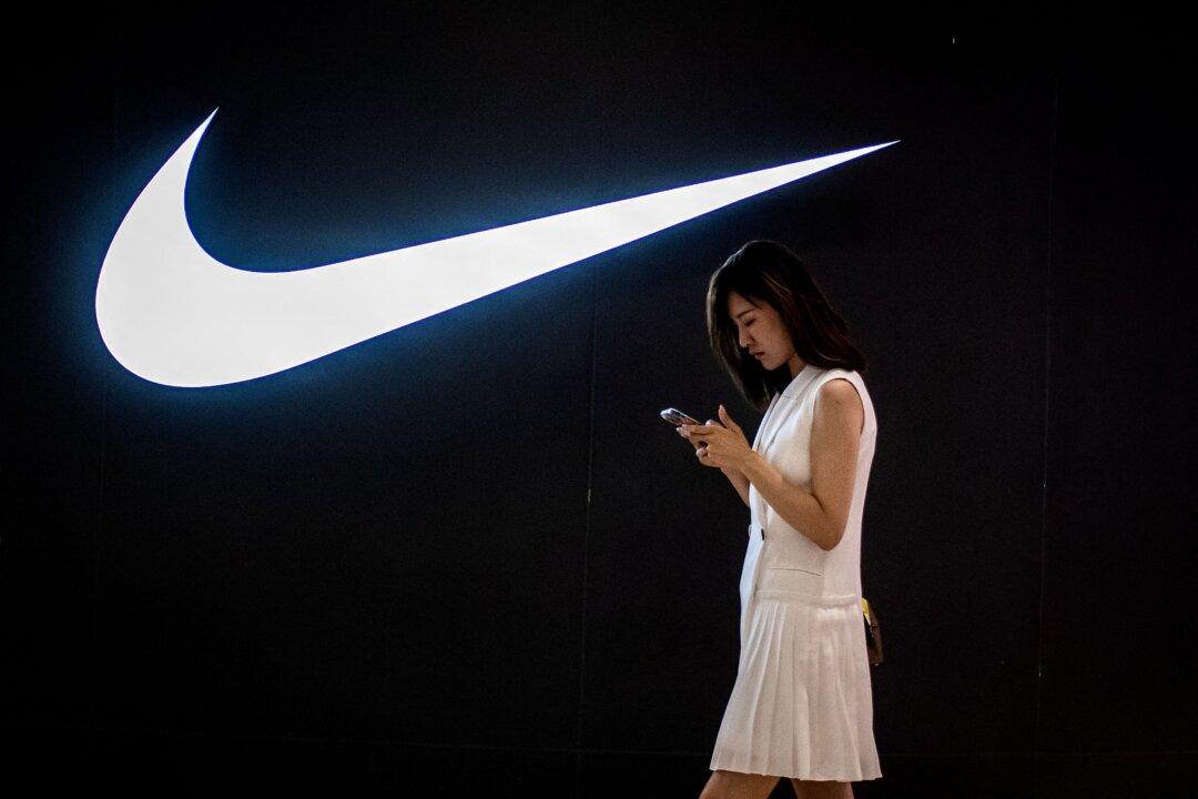 Nike Stock Slides as Inflation Hightens