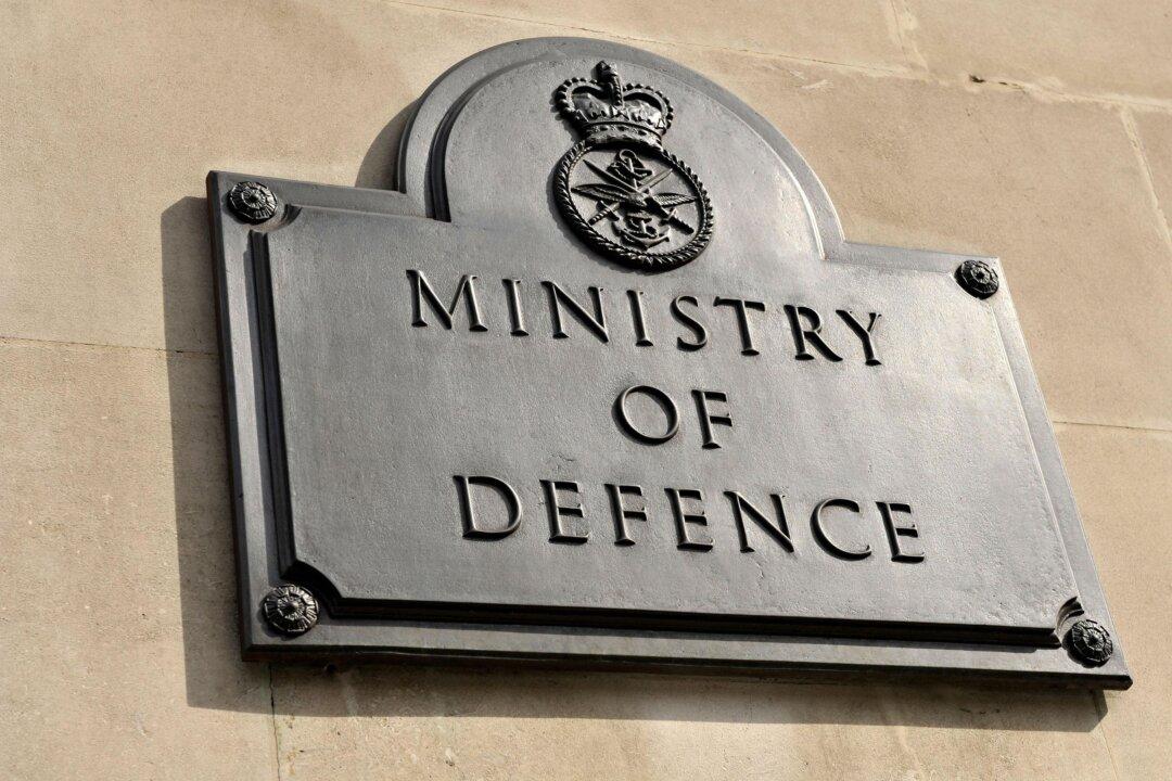 UK Defence Ministry Urged to Review Outsourcing as Contractors Accused of Dropping Standards for Profit
