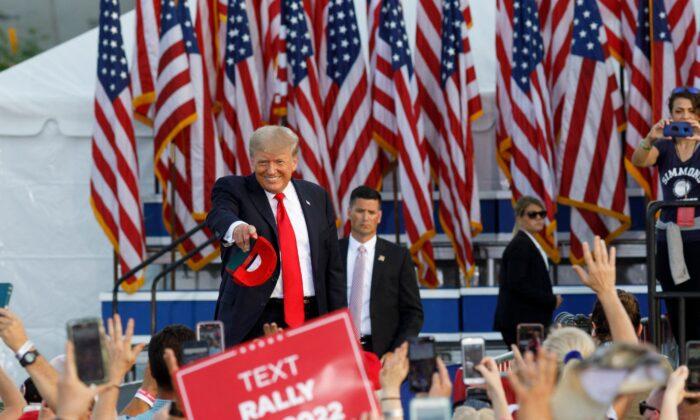 Trump Joins Video Platform Rumble Ahead of Ohio Rally