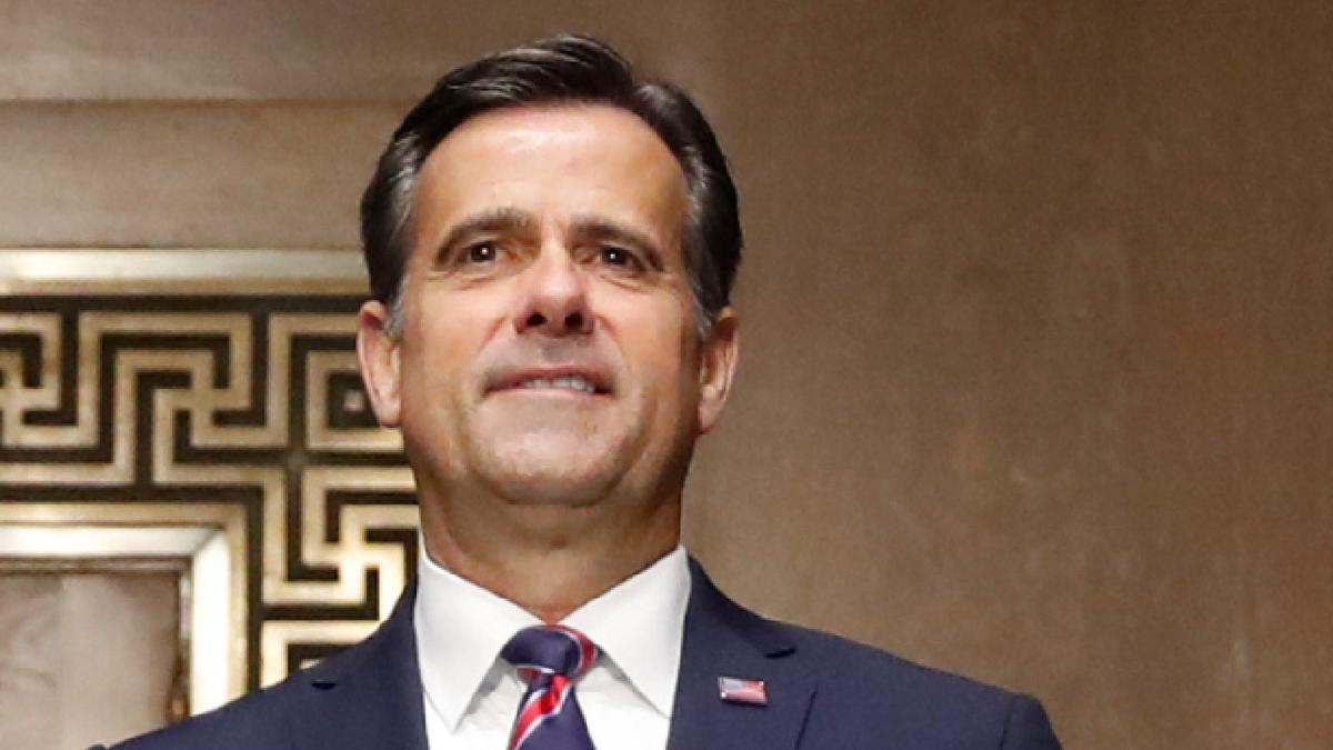 Former Intelligence Chief Calls for ‘Larger Discussion’ on UFOs, Warns They Display Technology US Doesn’t Have