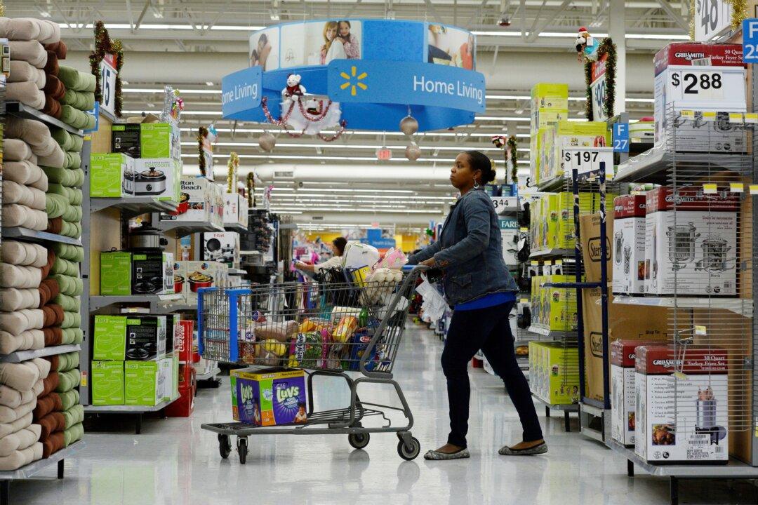 US Consumer Confidence Races to More Than One-Year High in June