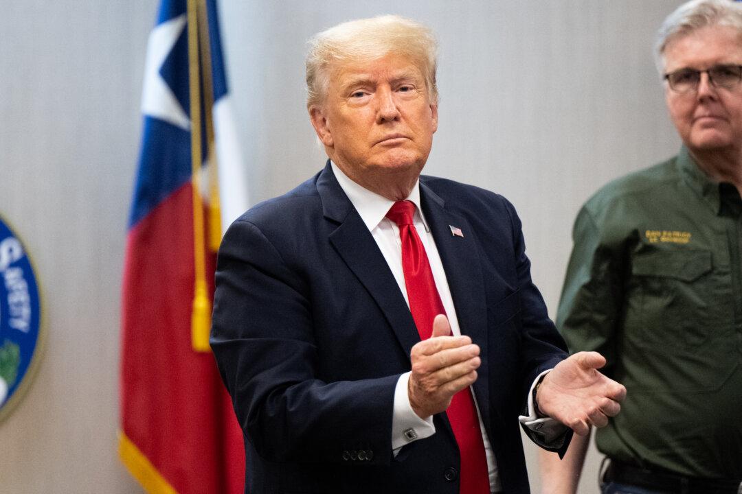 Trump Vows Sending ‘Reinforcements’ to Texas Amid Border Battle