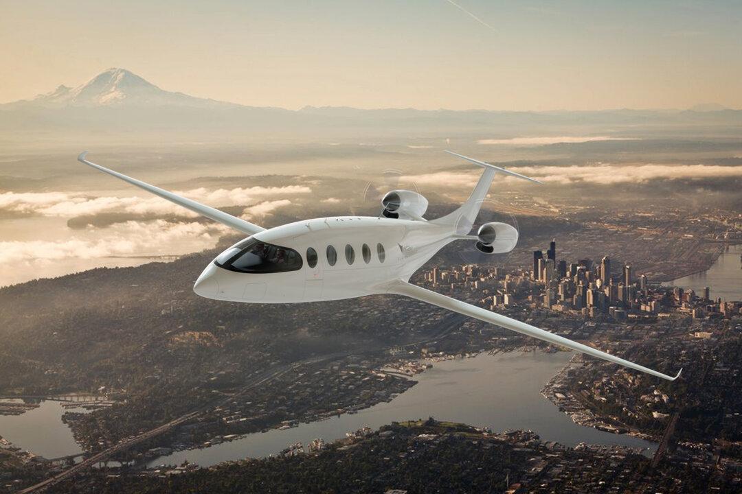 All-Electric Commuter Plane Will Fly This Year, Startup Says