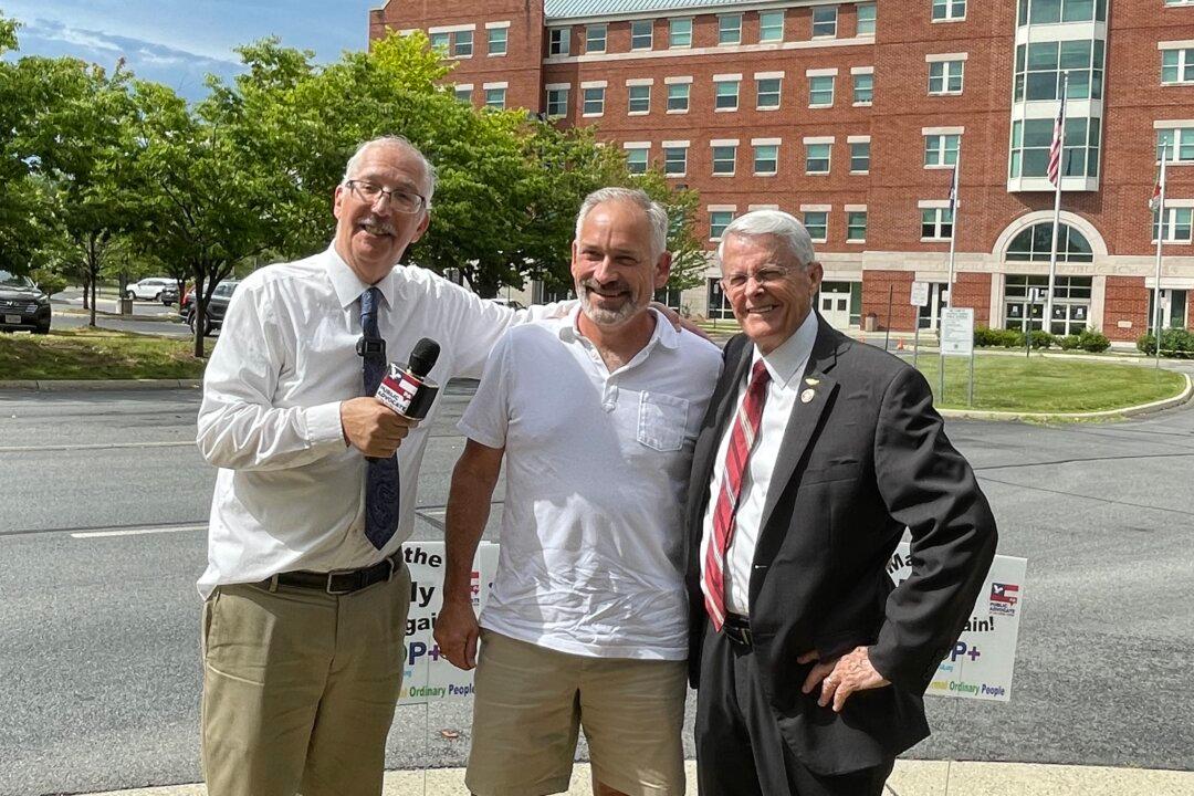 Loudoun County’s Fight Over Critical Race Theory Resonates With the Nation, Says Arrested Parent