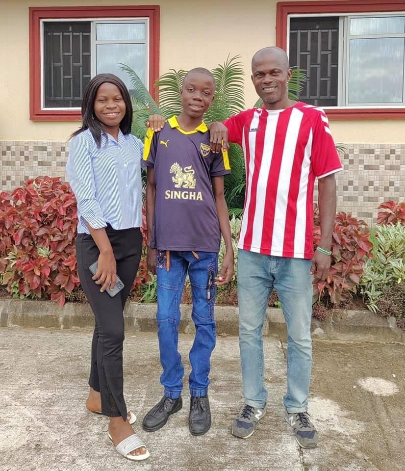 Victory with nurse, Itoro, and male carer, Aniete. (Courtesy of <a href="https://www.facebook.com/anjarloven">Anja Ringgren Lovén</a>)
