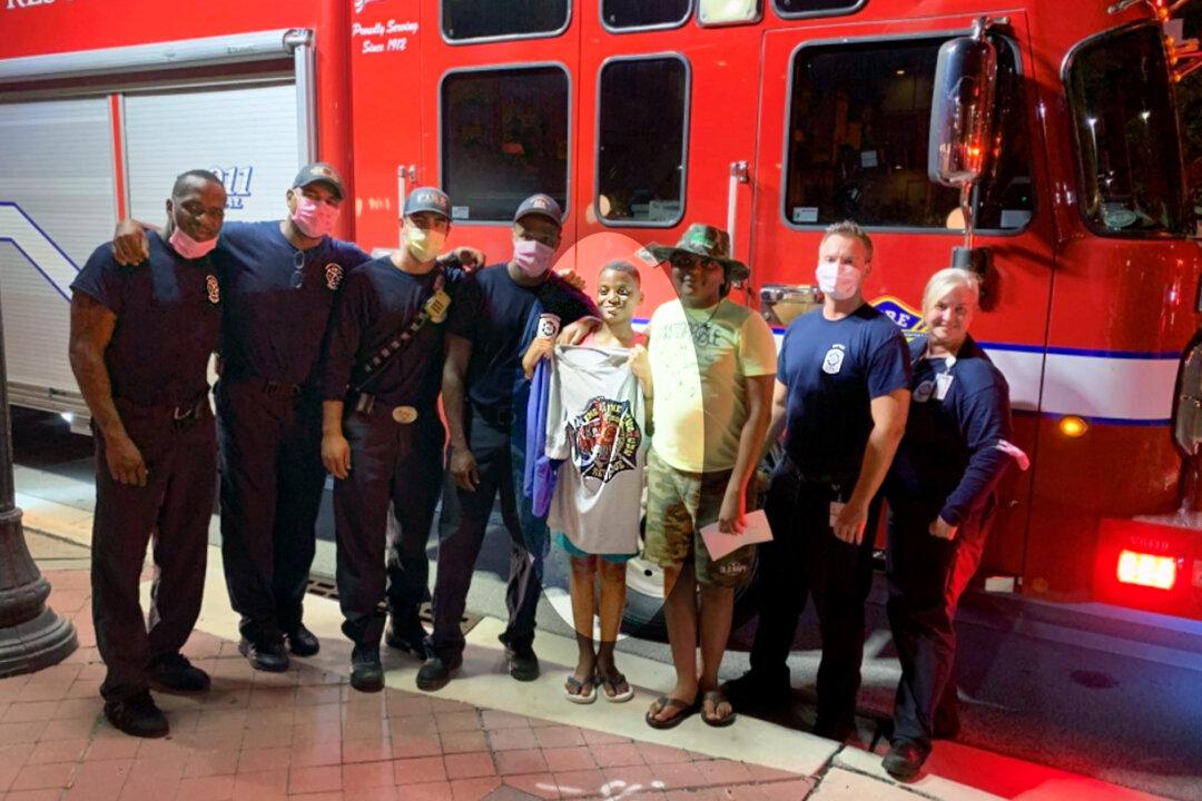 10-Year-Old Boy Spots Woman Drowning in Florida Hotel Swimming Pool, Leaps to Her Rescue