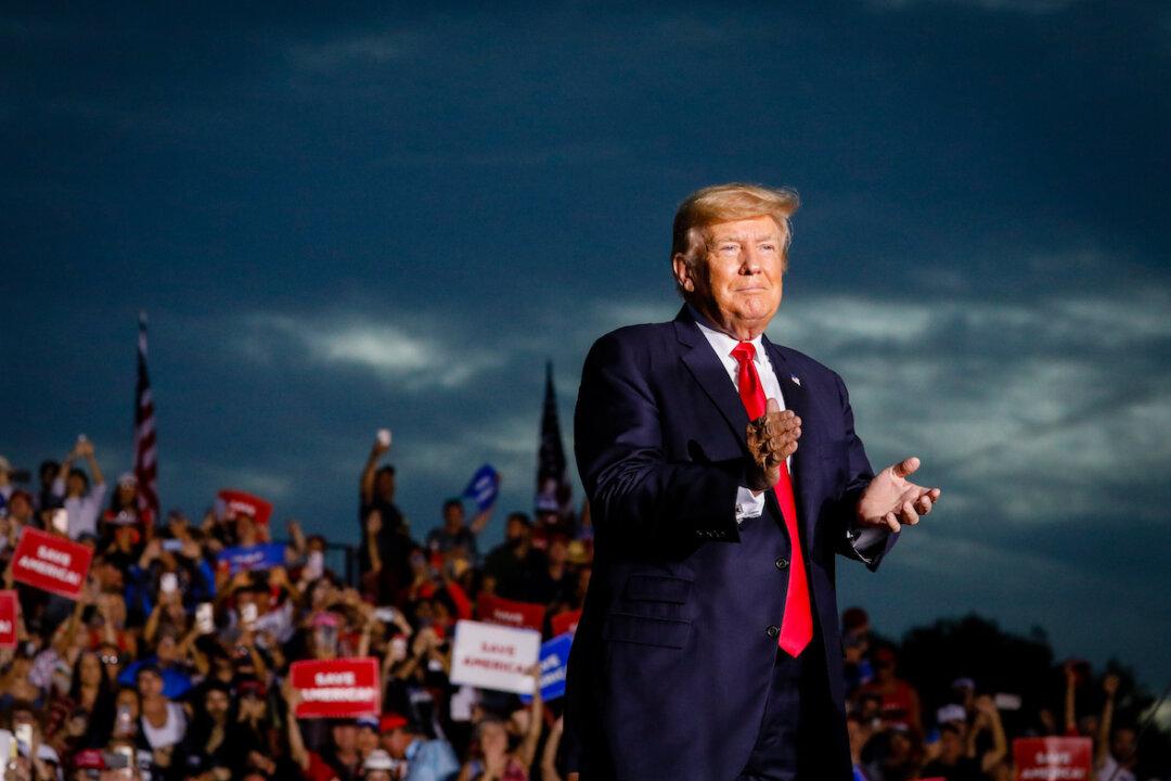 Trading in Trump Social Media Stock Surges 200 Percent, Is Halted Several Times