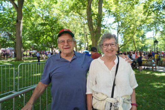 Veteran Larry Ninerell and his wife. (William Huang/The Epoch Times)