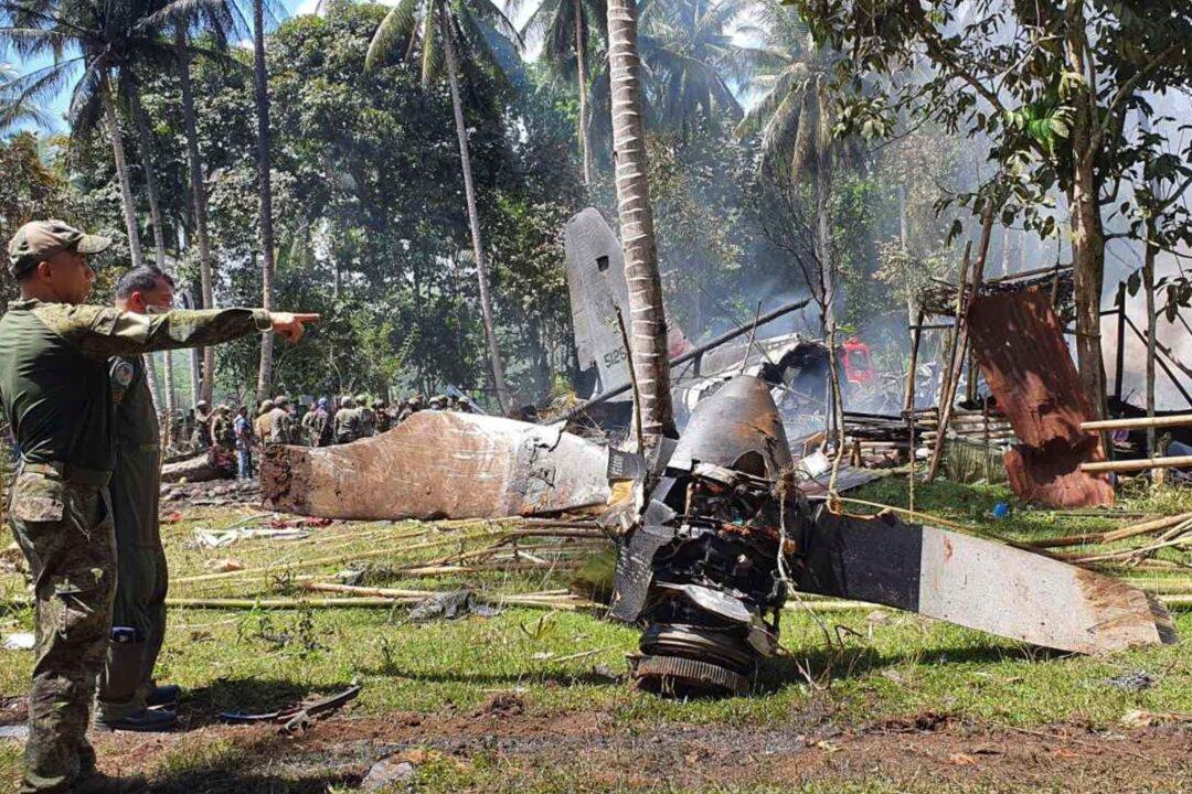 Philippine Military’s Worst Air Disaster Kills 52, Wounds 51