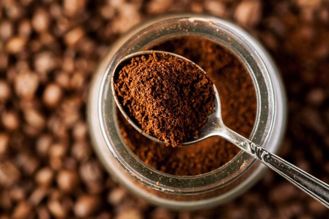 Research Finds Drinking Coffee Lowers Mortality and Gout Risk