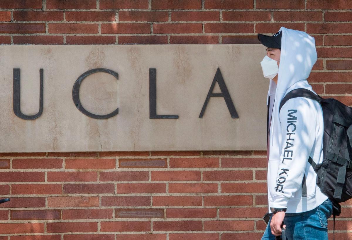 UCLA Reinstates Mask Mandate Over Delta Variant