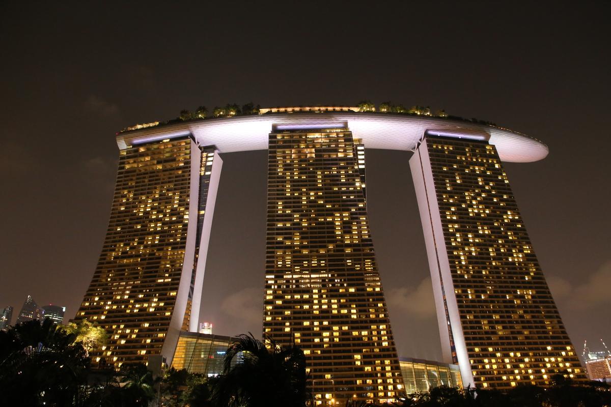 Singapore to Require COVID-19 Booster Shots to Retain ‘Fully Vaccinated’ Status