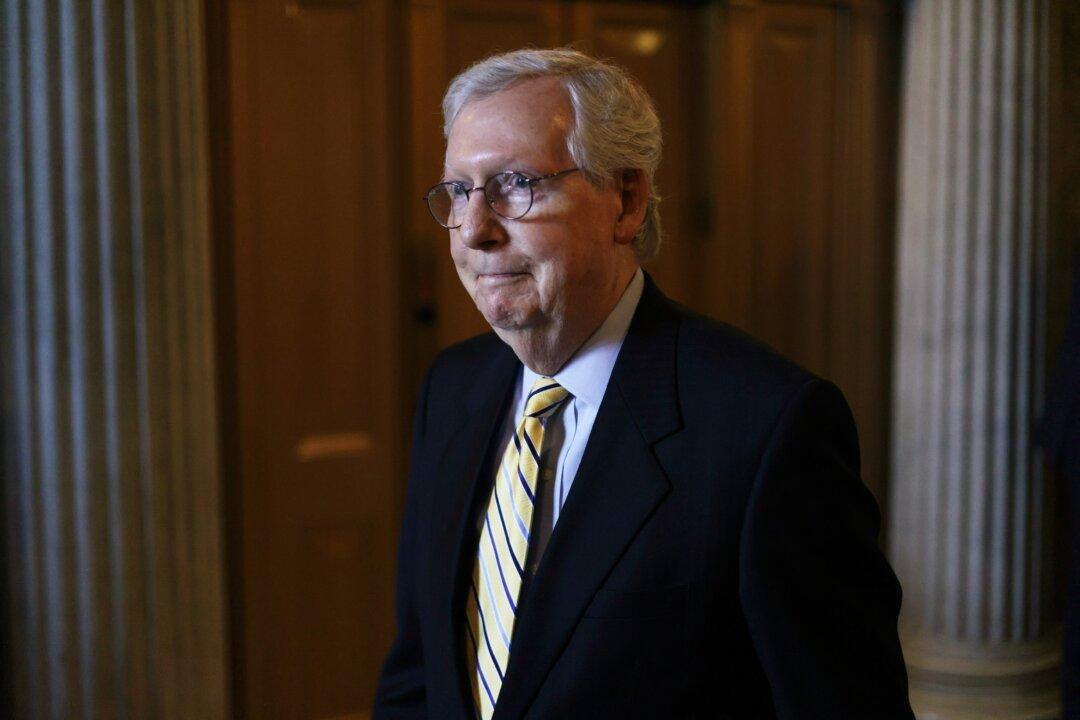 McConnell Confident He'll Be Reelected as GOP Leader, Issues Notice to Would-Be Challenger
