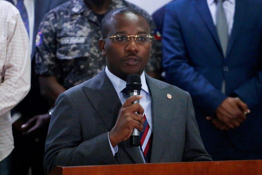 Rival Haitian Leaders Battle for Power After President’s Assassination