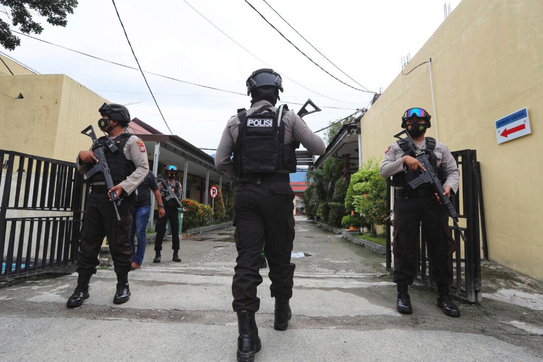 2 Suspected ISIS-Linked Terrorists Killed in Central Indonesia