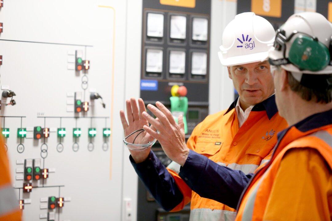 Future Success of Australian Workforce at Risk From New Maths Curriculum: Minerals Council
