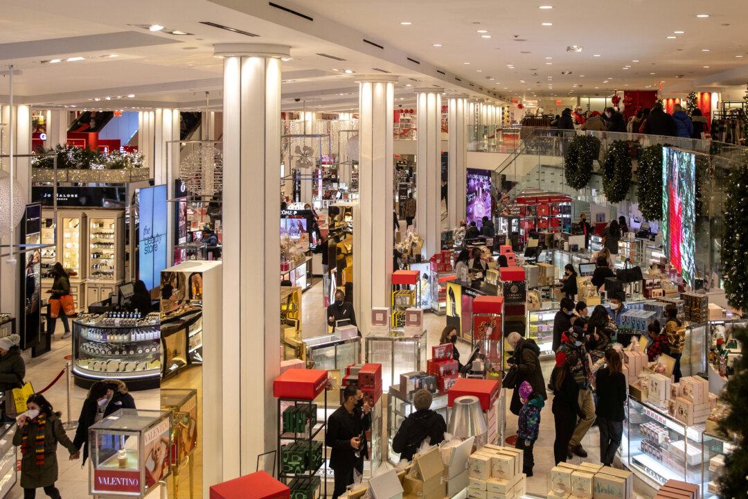 US Consumer Prices Surge in June, Inflation Climbs to 13-year High