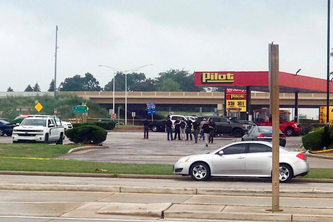 Sheriff: Man Kills One at Gas Station, Is Slain in Shootout