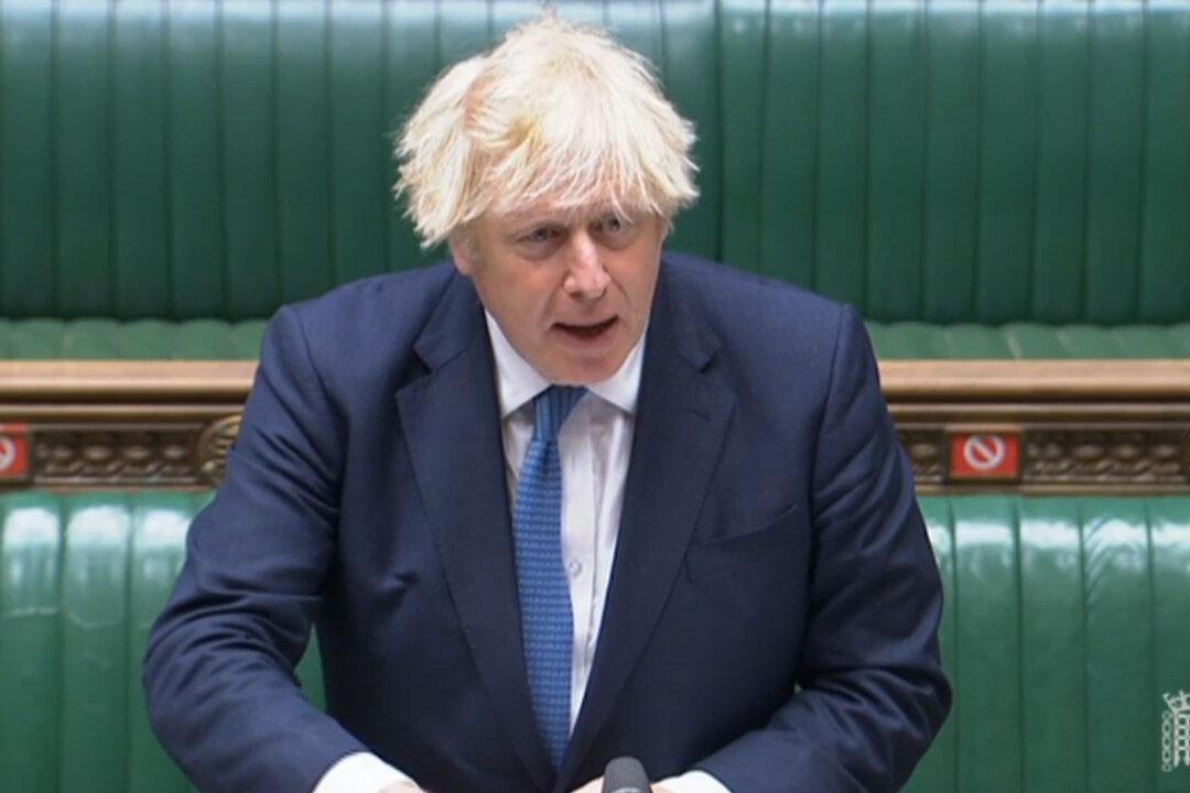 Johnson Vows to Fine Social Media Companies Failing to Remove ‘Hate and Racism’