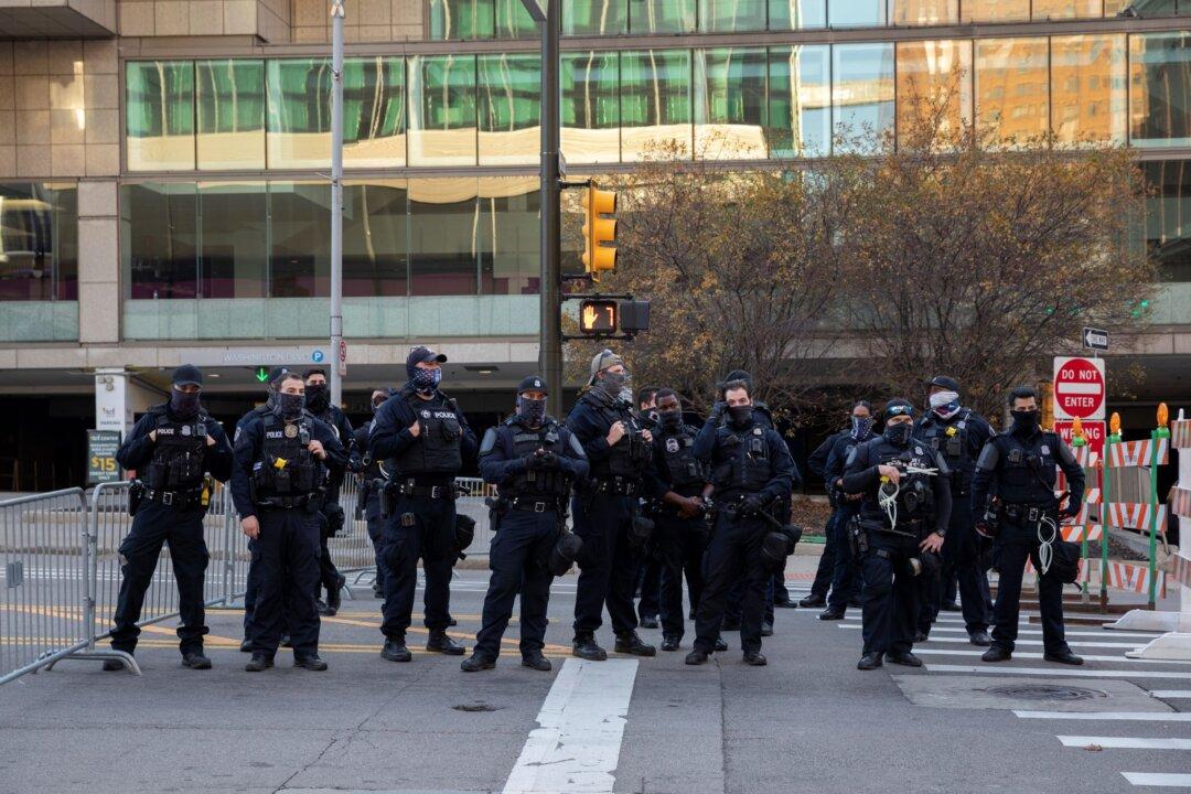 Man Arrested in Shooting of 6 Outside Detroit Banquet Hall