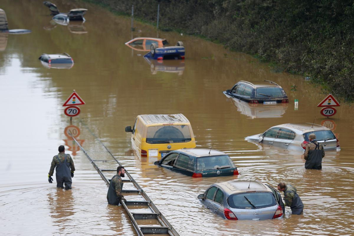 German, Belgian Flood Deaths Rise to 157 as Search Continues
