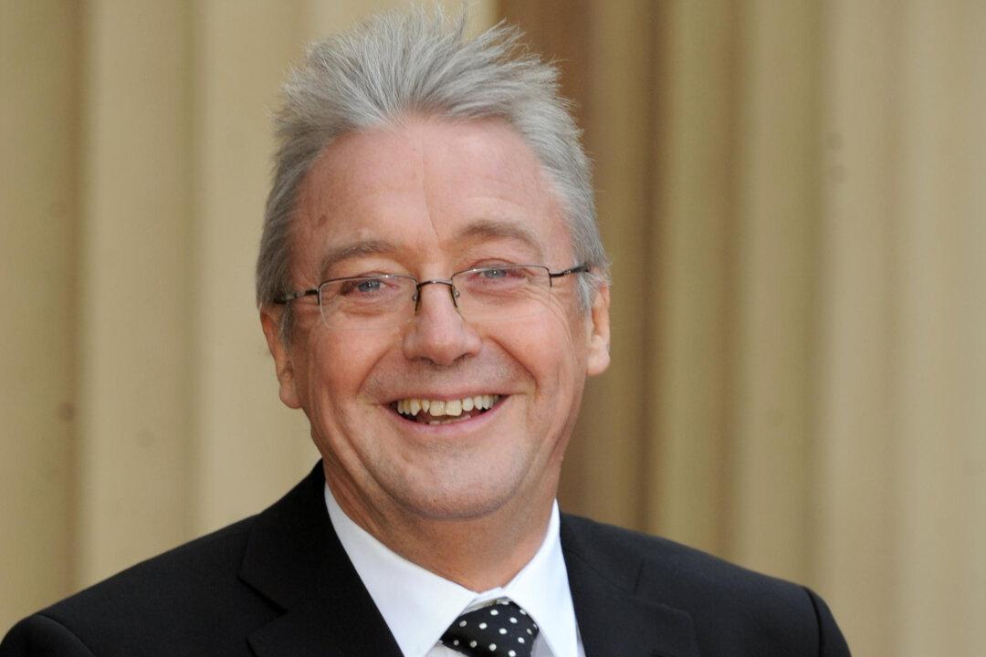 Opera Director Sir Graham Vick Dies Following ‘Complications Arising From COVID’