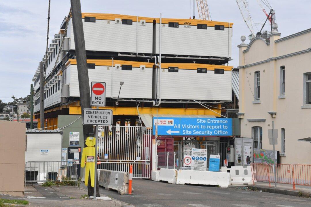 ‘Bloody Angry’: Construction Industry Furious at Shutdown Decision