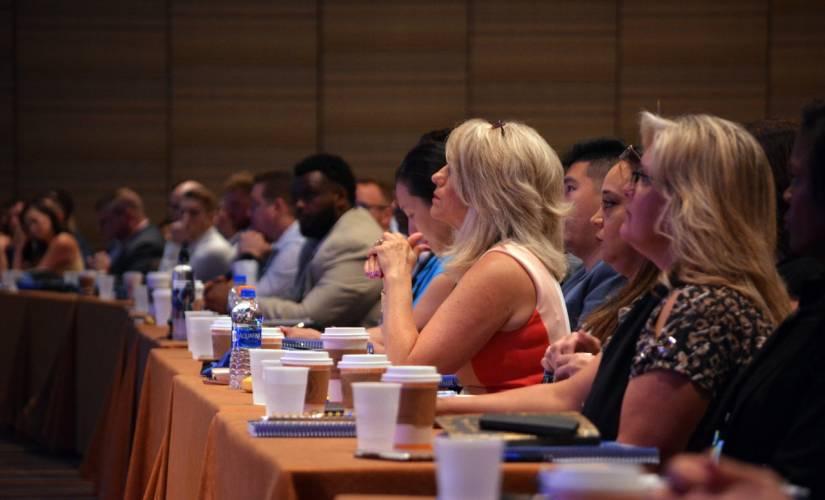 7 Timeless Tips for Connecting and Building Relationships at Conferences