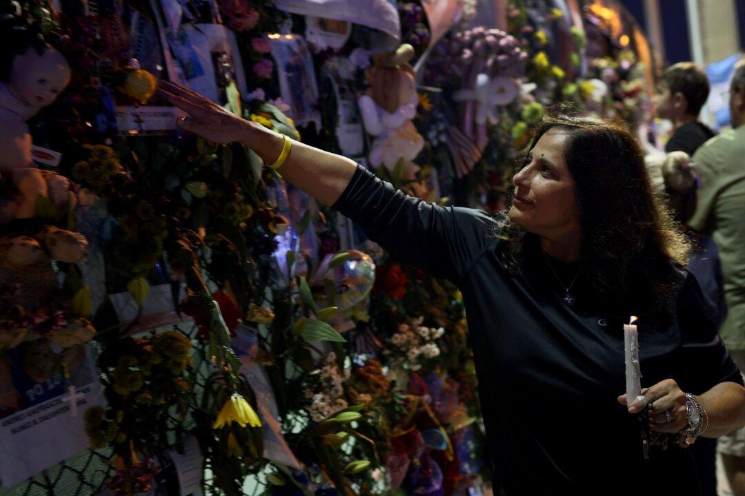 Judge: $150 Million Initially for Victims in Florida Condo Collapse