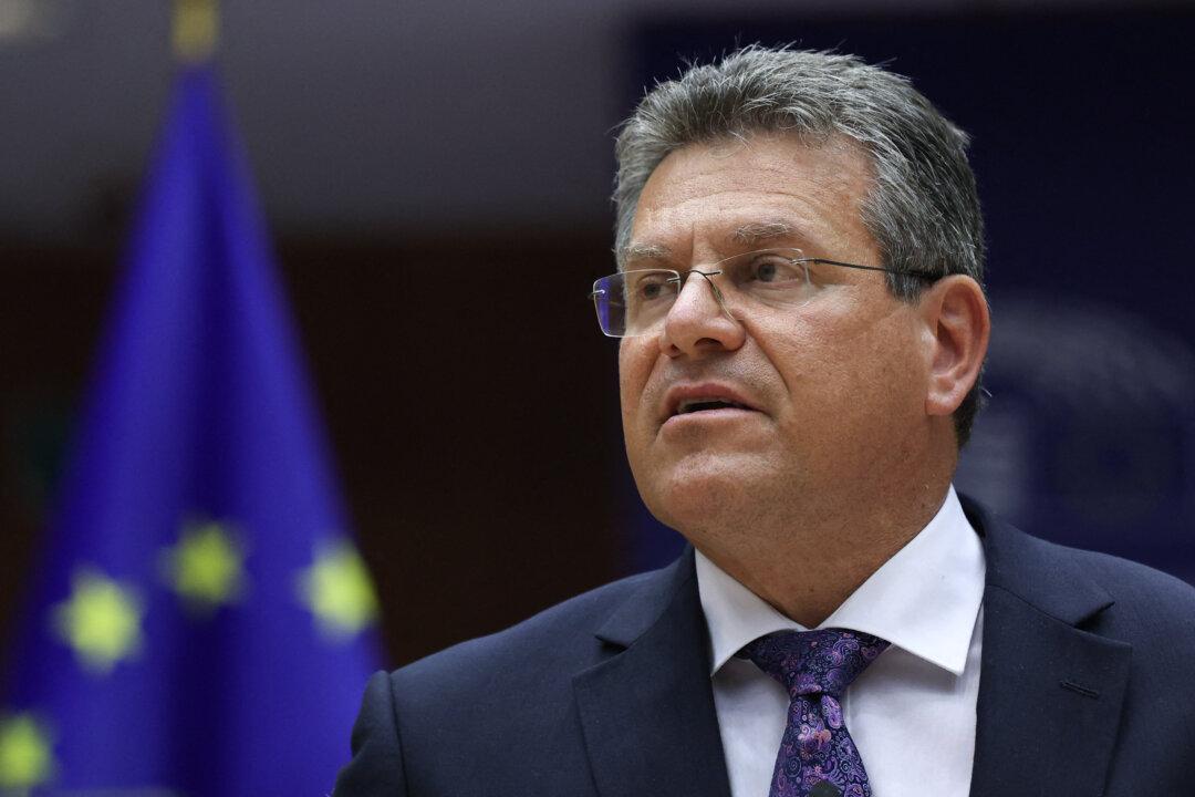 EU Tells UK It Will Not Renegotiate Terms of Northern Ireland’s Brexit Deal