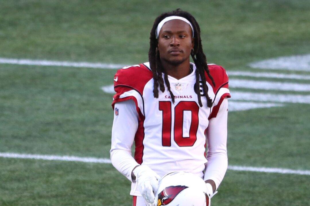 ‘Can’t Do It’: Increasing Number of NFL Stars Speak Out Against COVID-19 Vaccine Policy