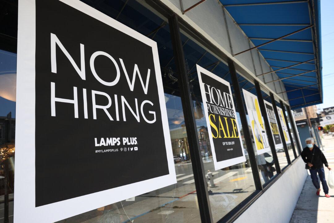 1 Million More Job Openings Than Americans Looking for Work: Report