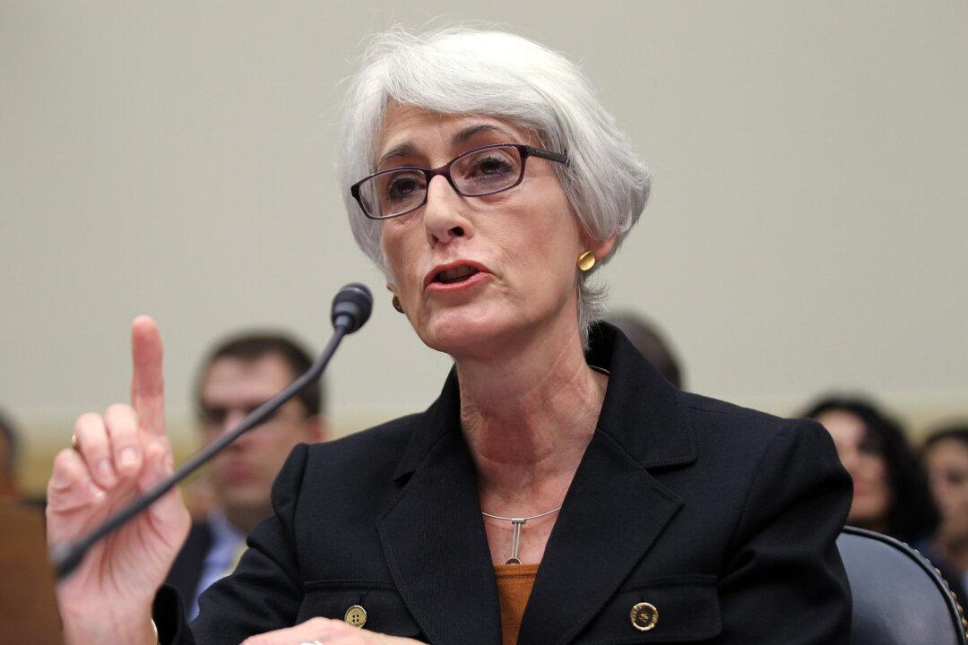 State Department Official Meets With China’s New US Envoy